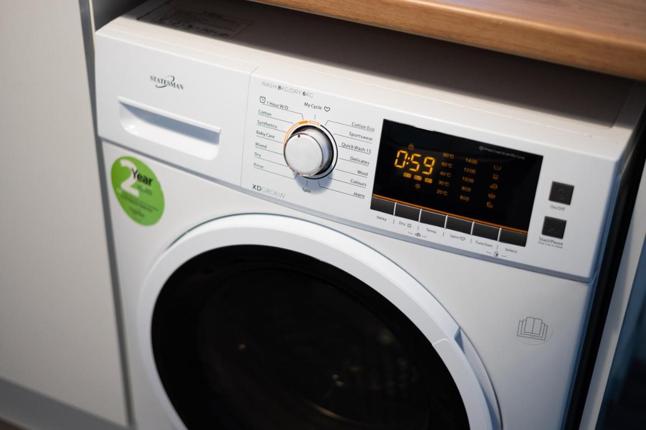 City Centre, Parking, Smart Tv'S In All Rooms Swansea Eksteriør billede